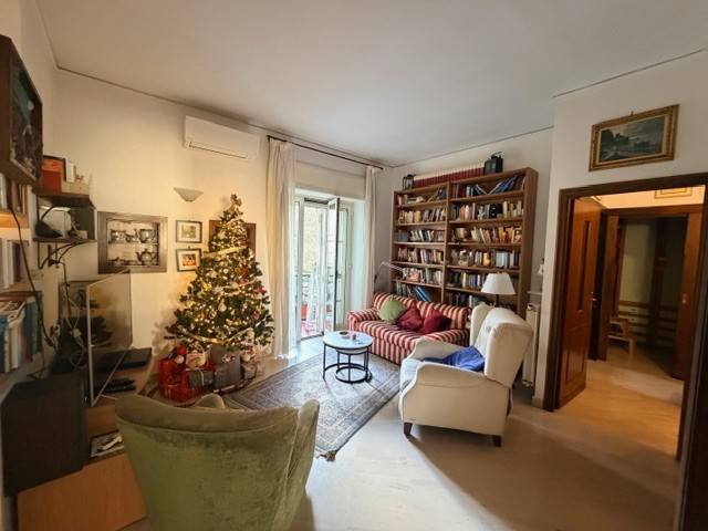 appartamento in vendita a Napoli in zona Vomero