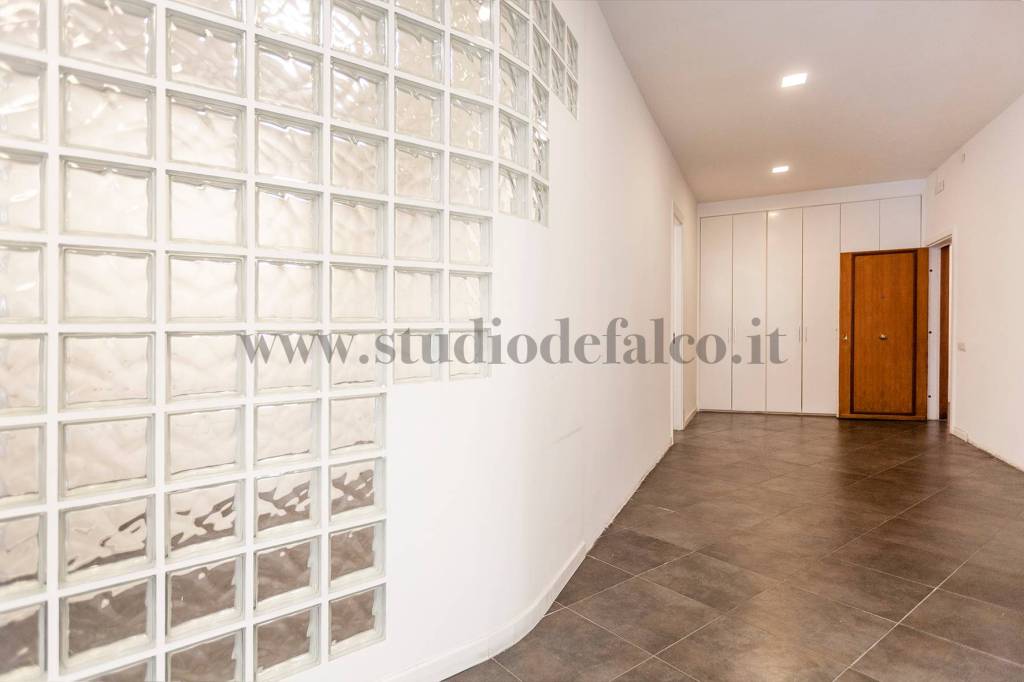 ufficio in vendita a Napoli