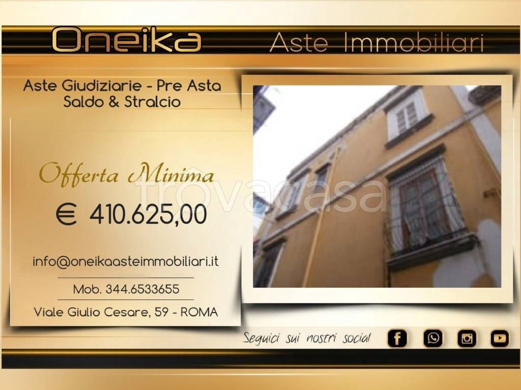 casa indipendente in vendita a Napoli in zona Stella