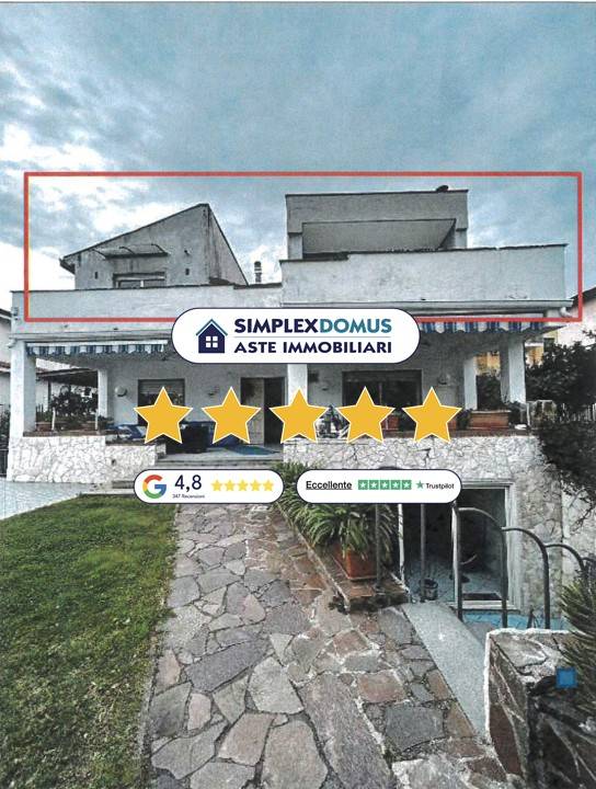 casa indipendente in vendita a Napoli in zona Capodichino