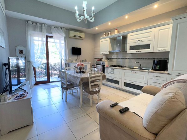 appartamento in vendita a Napoli in zona Marianella