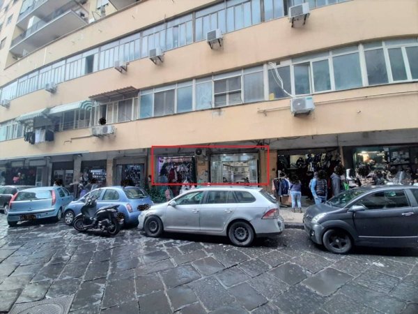 appartamento in vendita a Napoli in zona Zona Industriale-Ferrovia