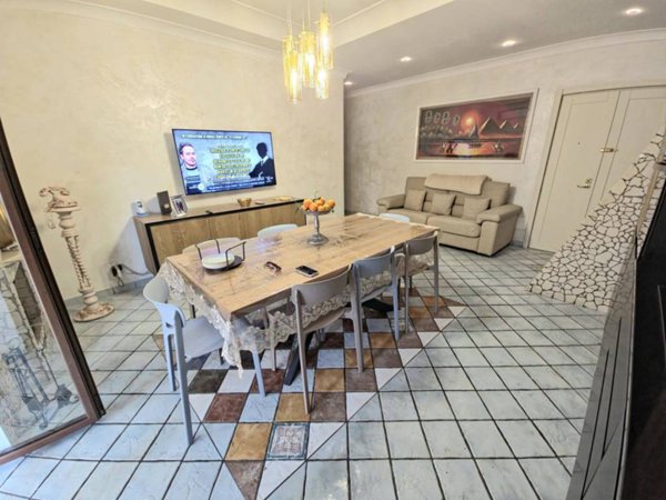 appartamento in vendita a Napoli in zona Bagnoli