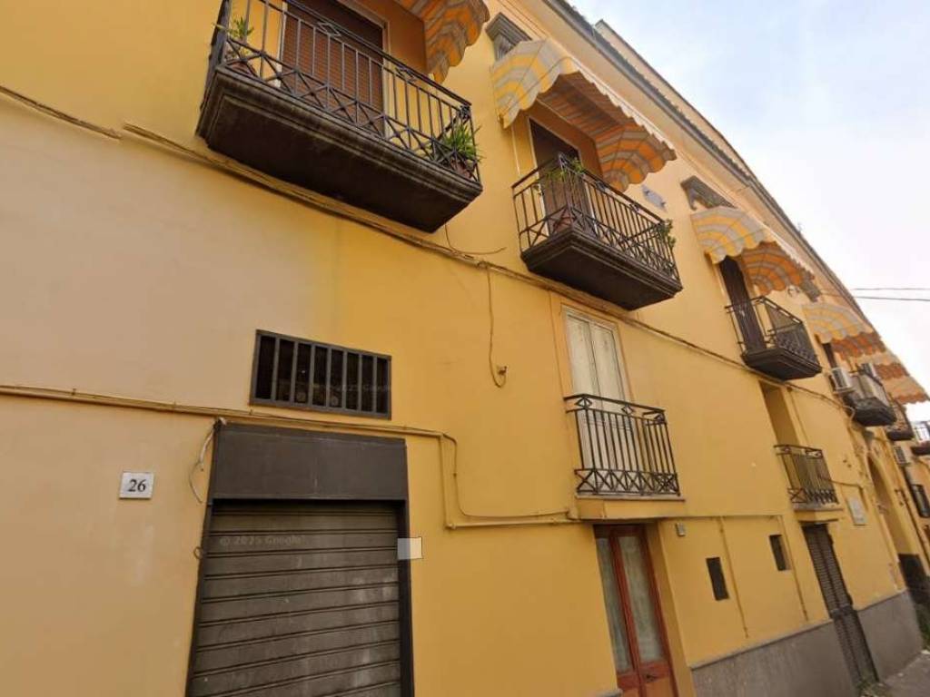 intera palazzina in vendita a Napoli in zona Secondigliano