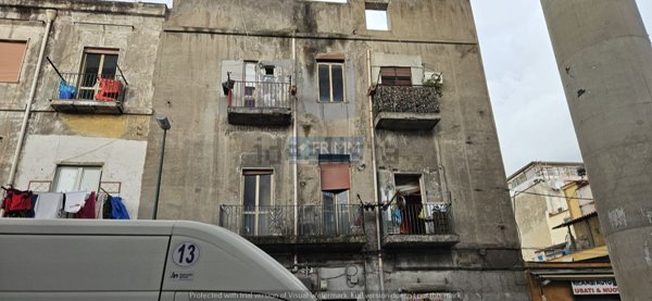 appartamento in vendita a Napoli in zona Poggioreale