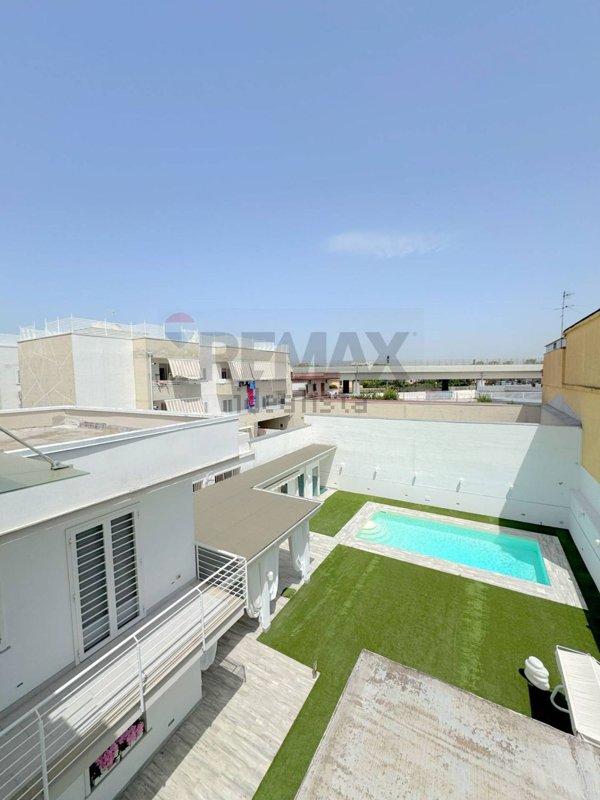 casa indipendente in vendita a Napoli in zona San Pietro a Patierno