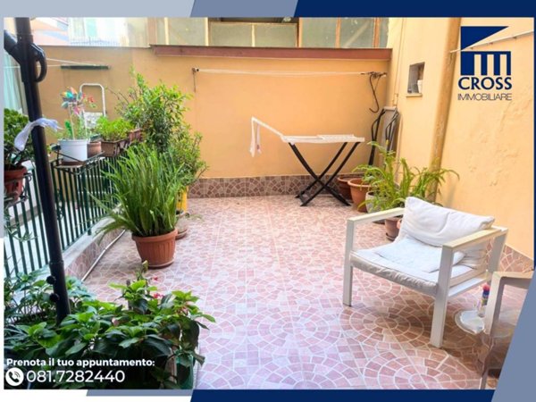 appartamento in vendita a Napoli in zona Bagnoli