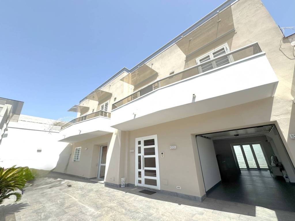 appartamento in vendita a Napoli in zona Scampia