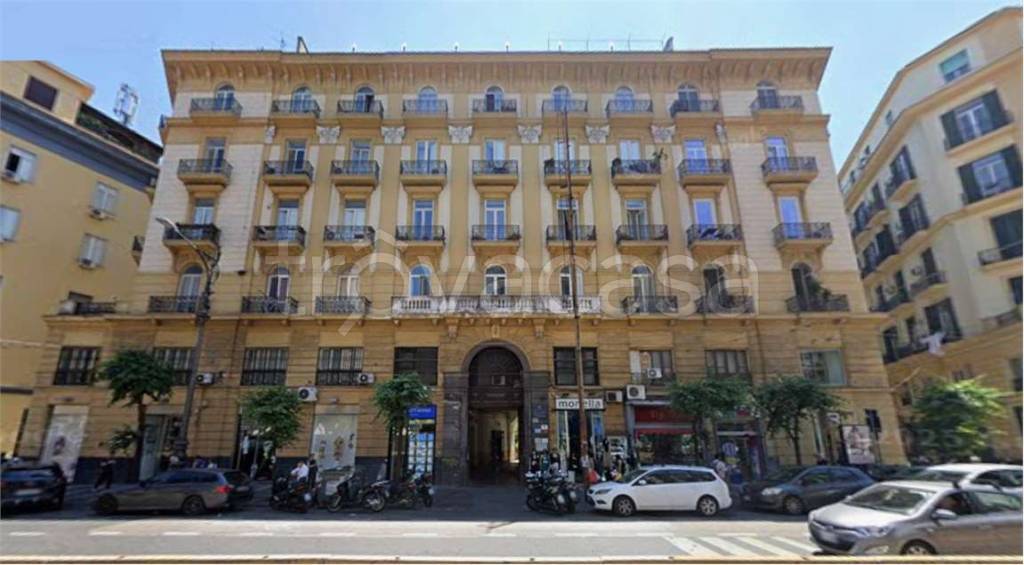 appartamento in vendita a Napoli in zona Pendino / San Giuseppe