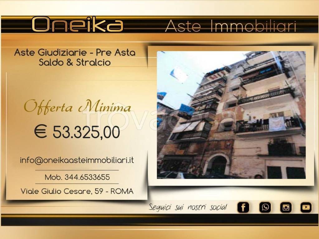 appartamento in vendita a Napoli in zona Pendino / San Giuseppe