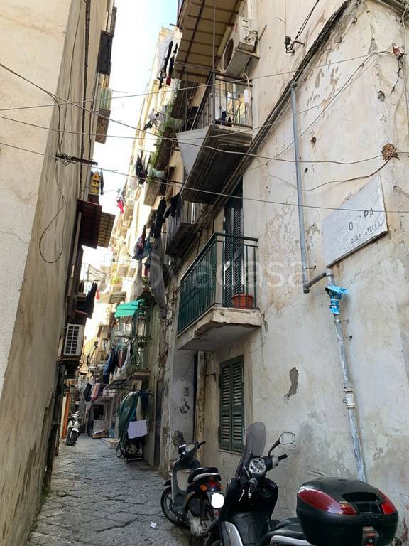 ufficio in vendita a Napoli in zona Stella