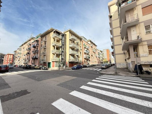 appartamento in vendita a Napoli in zona Fuorigrotta