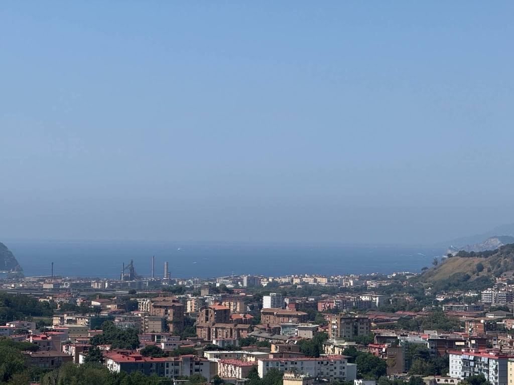appartamento in vendita a Napoli in zona Arenella