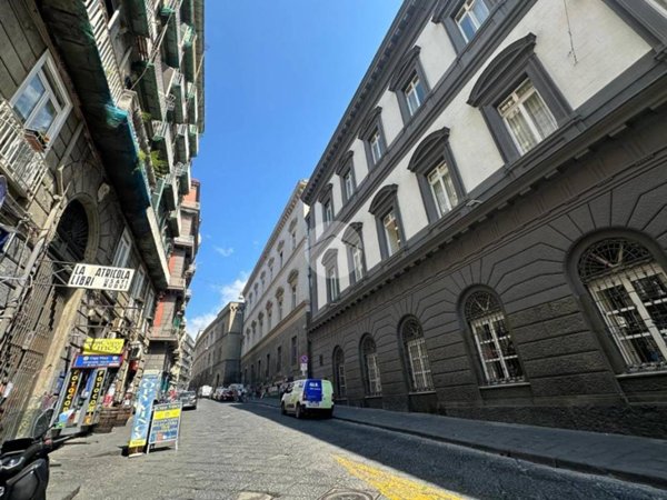 negozio in vendita a Napoli