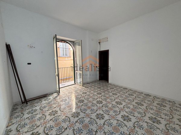 appartamento in vendita a Napoli in zona San Ferdinando