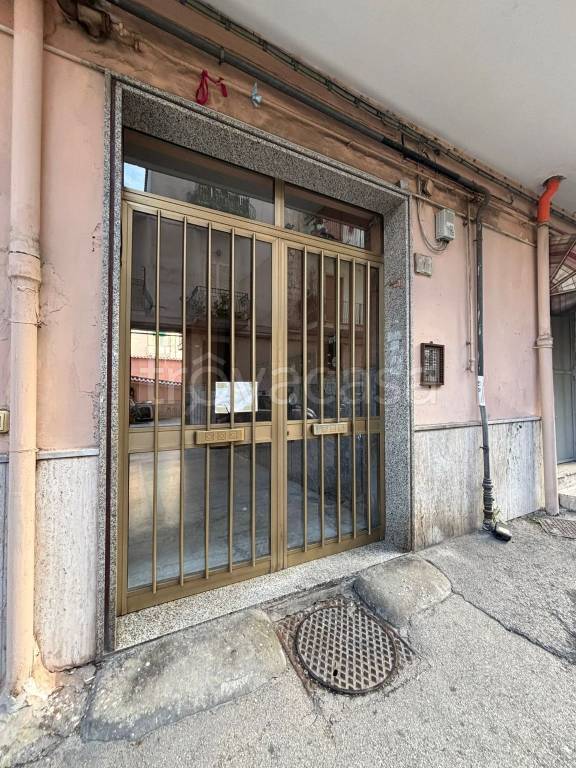 appartamento in vendita a Napoli in zona Secondigliano