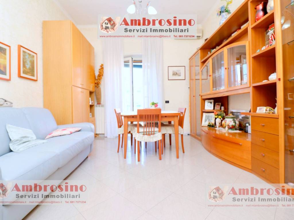 appartamento in vendita a Napoli in zona Secondigliano