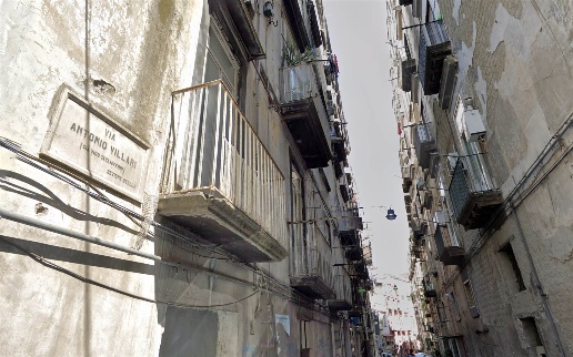 appartamento in vendita a Napoli in zona Stella