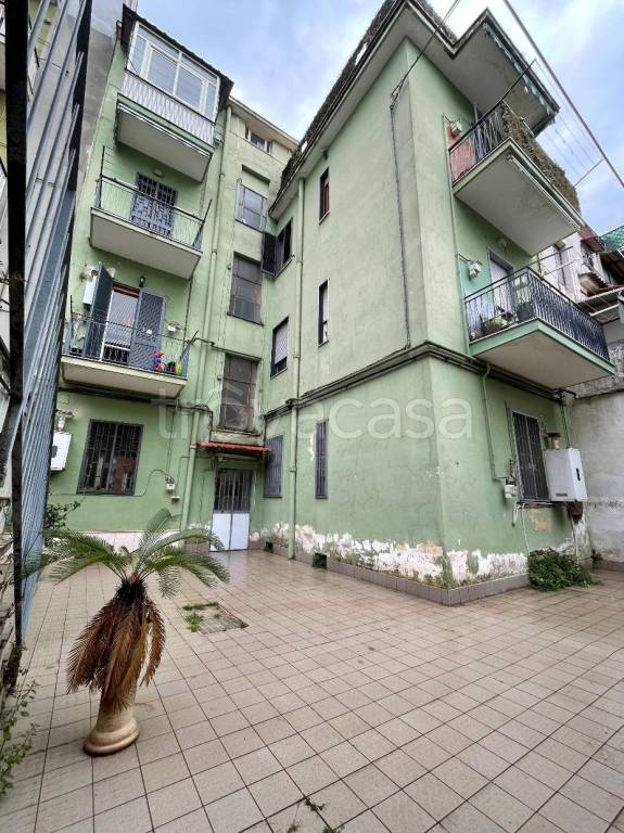 appartamento in vendita a Napoli in zona Capodichino