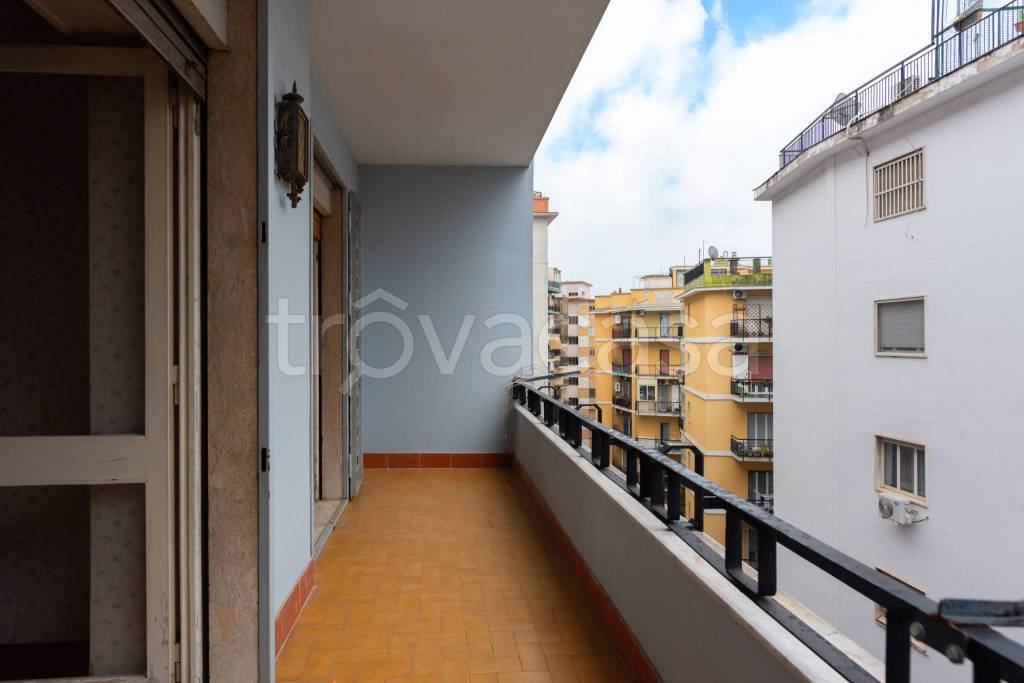 appartamento in vendita a Napoli in zona Arenella