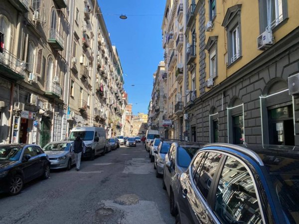 appartamento in vendita a Napoli
