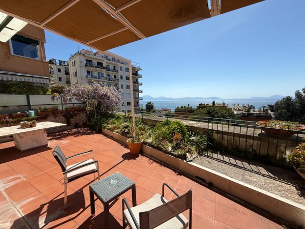 appartamento in vendita a Napoli in zona Vomero