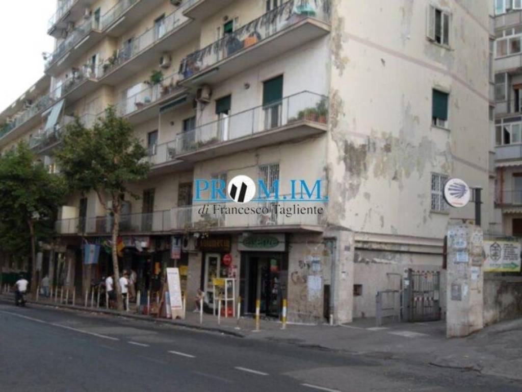 casa indipendente in vendita a Napoli in zona Camaldoli