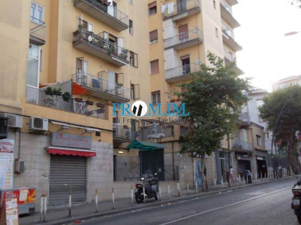 casa indipendente in vendita a Napoli in zona Camaldoli