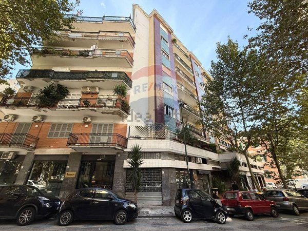 appartamento in vendita a Napoli in zona Vomero