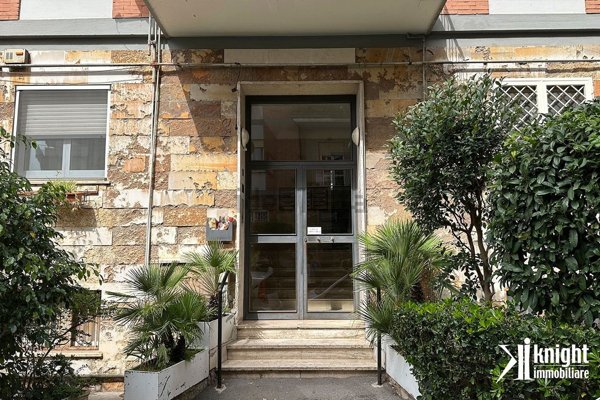 appartamento in vendita a Napoli in zona Fuorigrotta