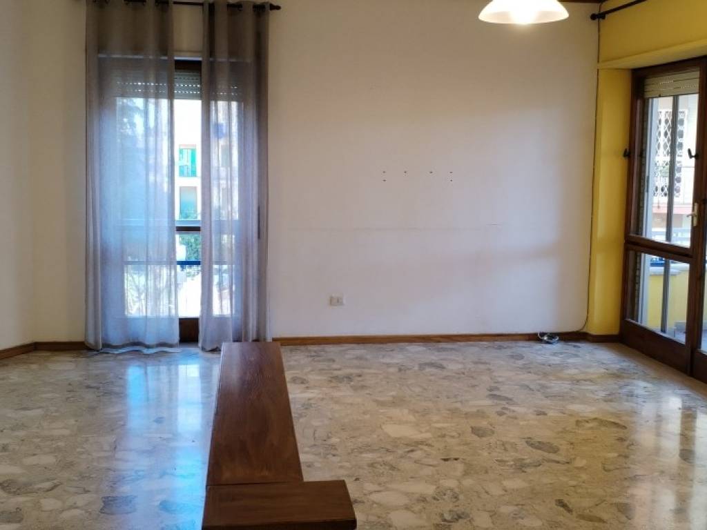 appartamento in vendita a Napoli in zona Camaldoli