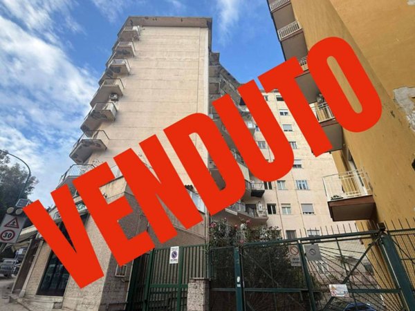 appartamento in vendita a Napoli in zona Camaldoli