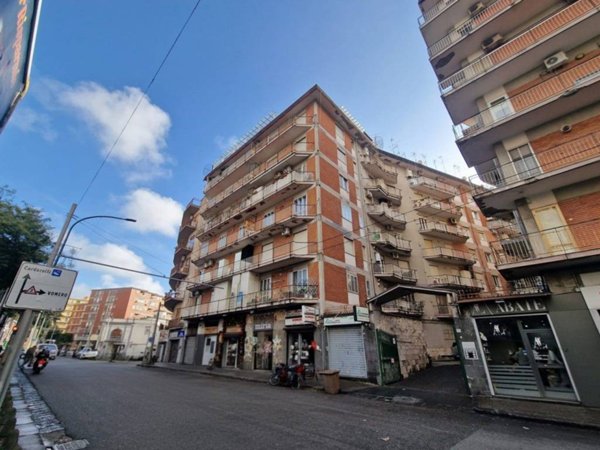 appartamento in vendita a Napoli in zona Vomero
