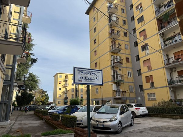 appartamento in vendita a Napoli in zona Capodimonte / Colli Aminei