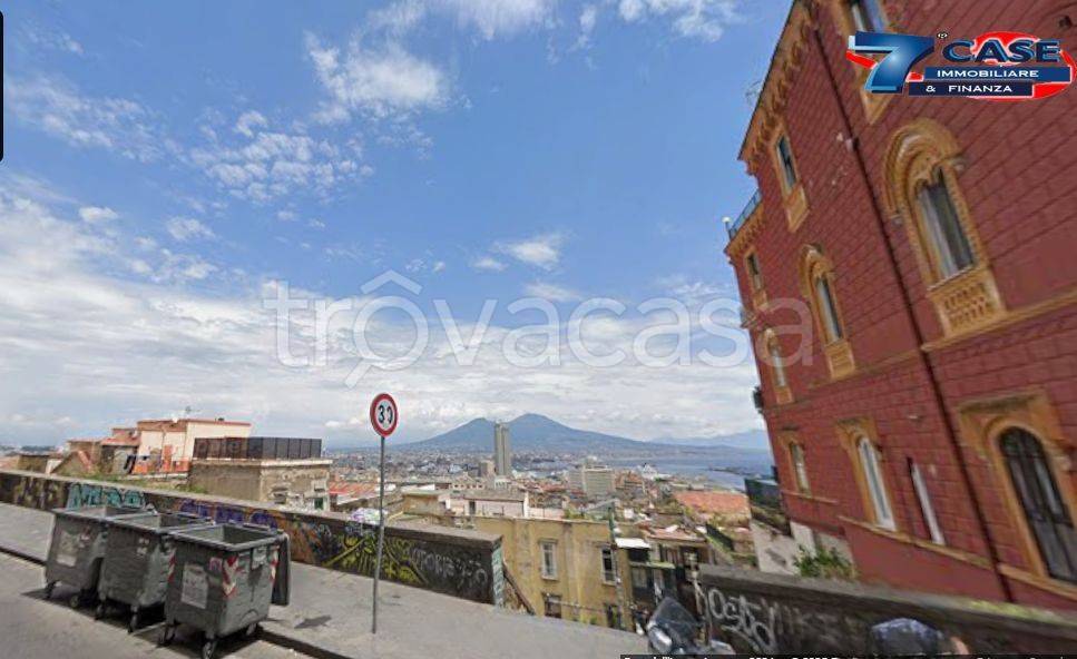 appartamento in vendita a Napoli in zona San Ferdinando