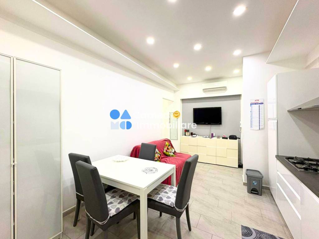 appartamento in vendita a Napoli in zona Fuorigrotta