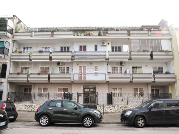 appartamento in vendita a Napoli in zona Pianura