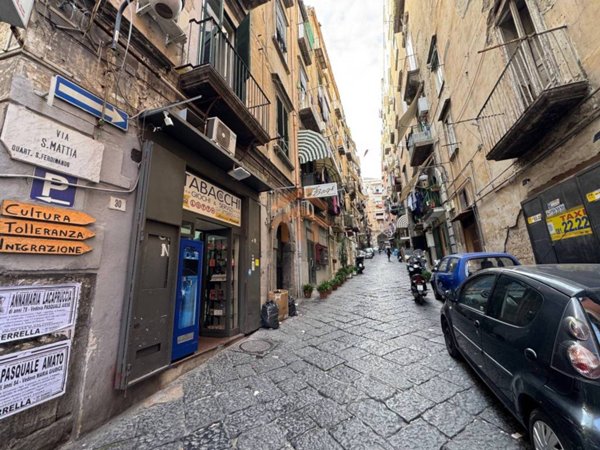 appartamento in vendita a Napoli
