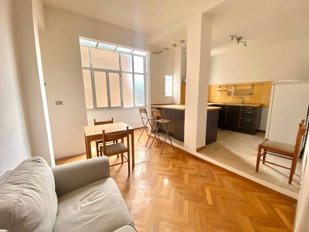 appartamento in vendita a Napoli in zona Arenella