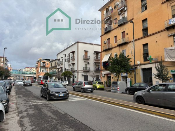 negozio in vendita a Napoli in zona Mercato
