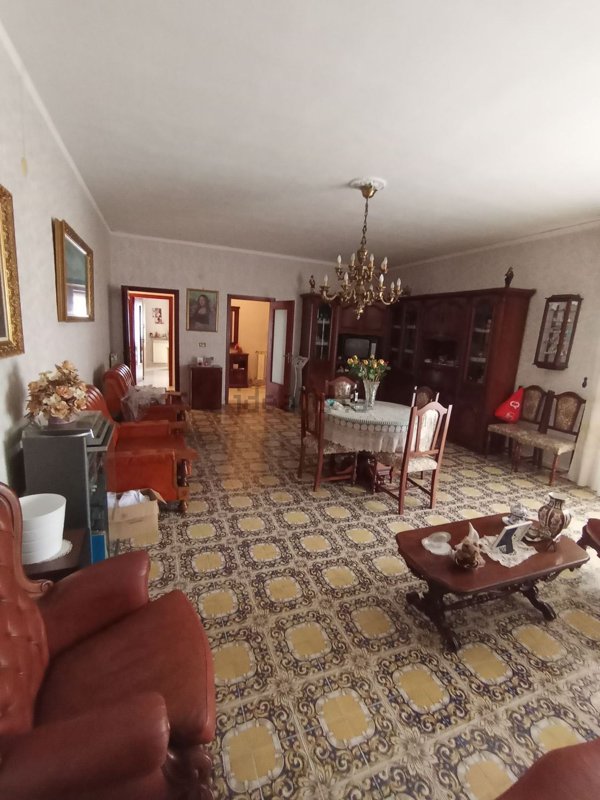 appartamento in vendita a Napoli in zona Pianura