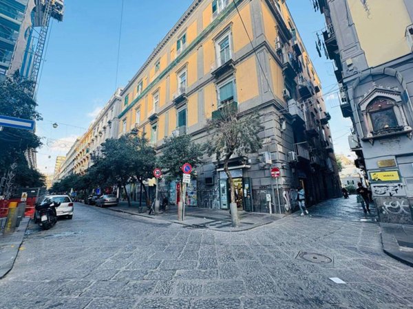 appartamento in vendita a Napoli