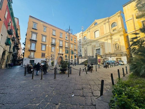 appartamento in vendita a Napoli