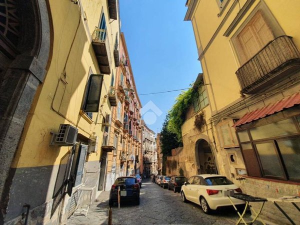 appartamento in vendita a Napoli