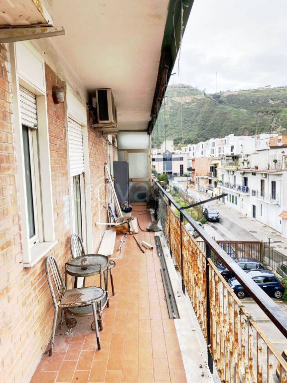 appartamento in vendita a Napoli in zona Soccavo