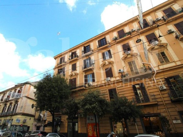 appartamento in vendita a Napoli in zona Pendino / San Giuseppe
