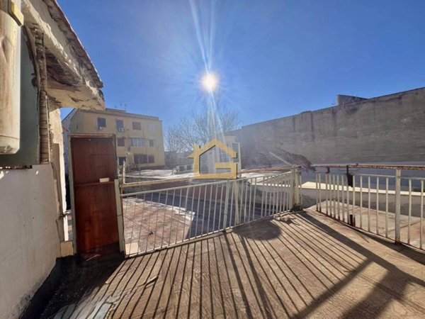 appartamento in vendita a Napoli in zona Piscinola