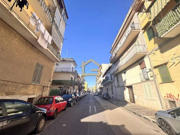casa indipendente in vendita a Napoli in zona Capodichino