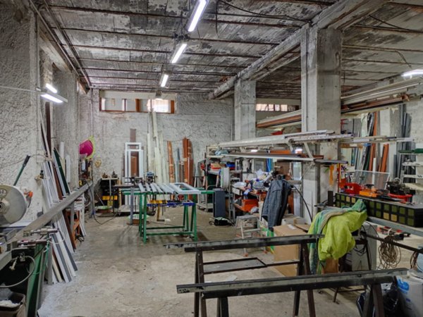 locale di sgombero in vendita a Napoli in zona Stella