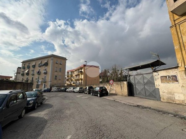 appartamento in vendita a Napoli in zona Capodichino